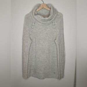 Hollister Soft Gray Cowl Neck Long Knit Sweater Size Medium